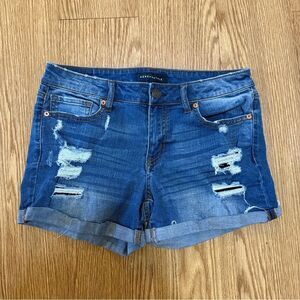 Aeropostale Blue Washed Distressed Cuffed Denim Shorts Women’s Size 8